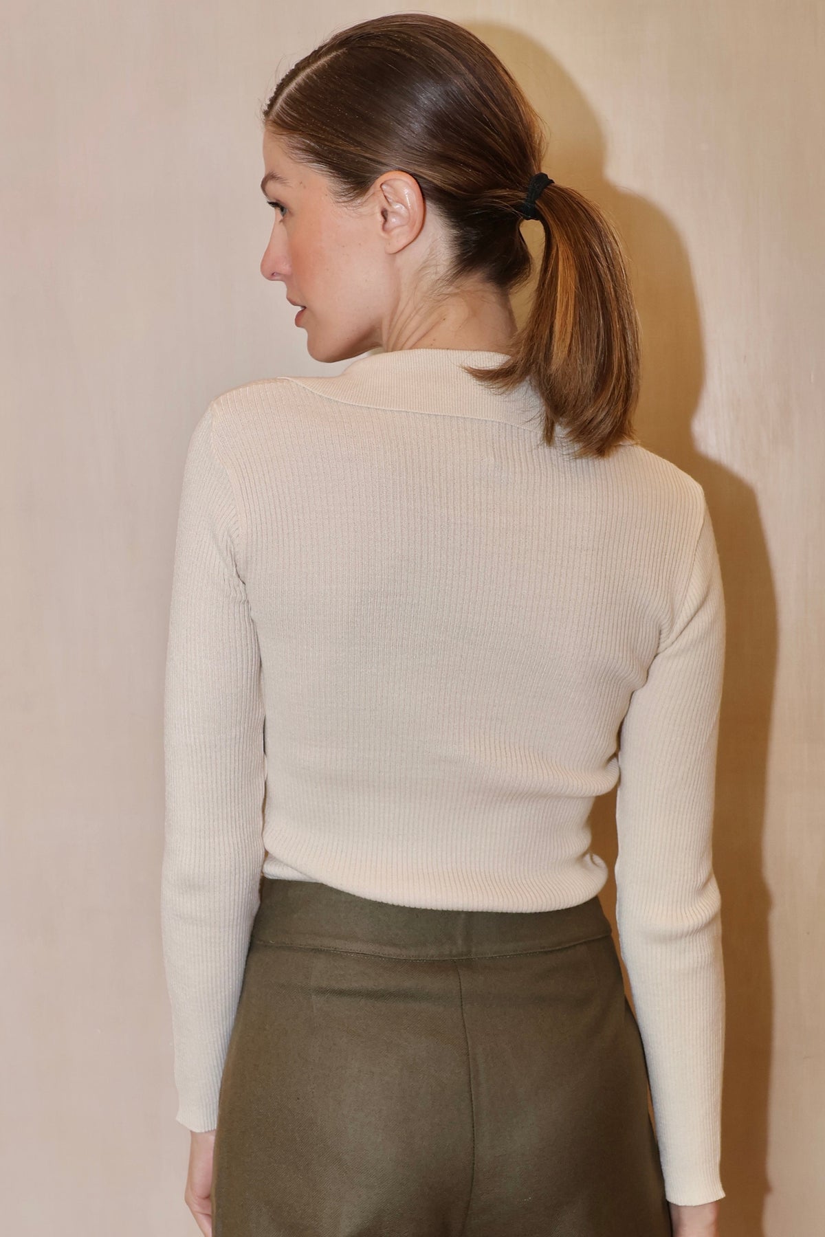 Polera tejida cruda