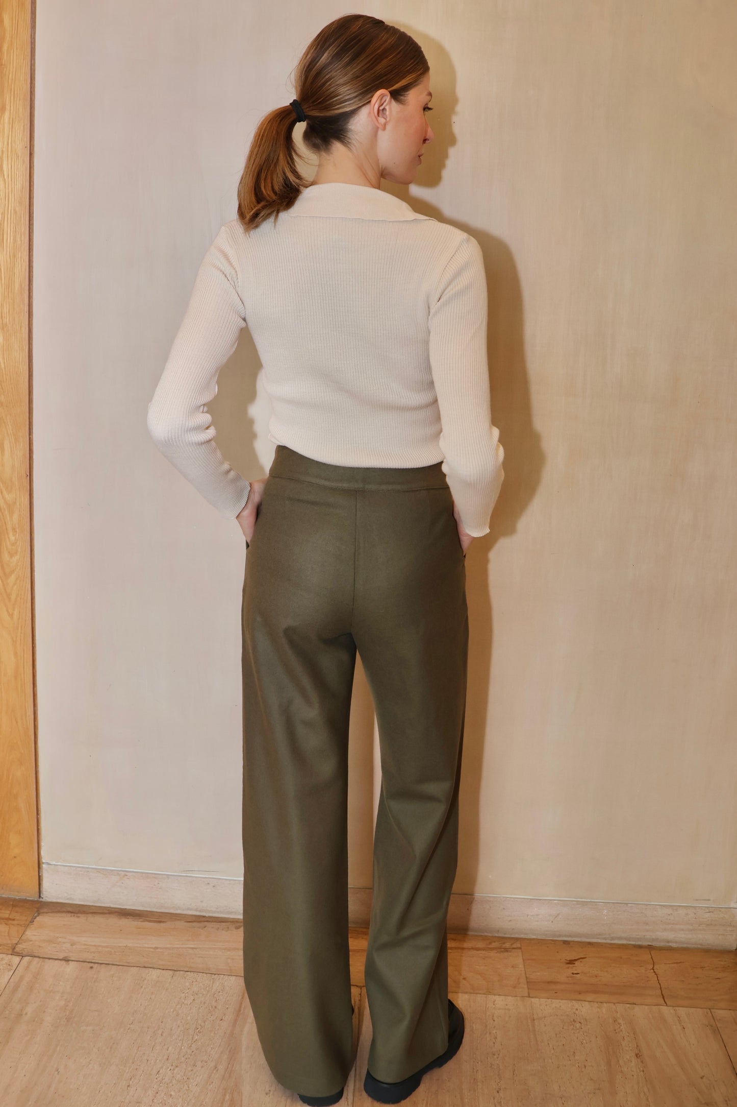 Pantalón lana verde