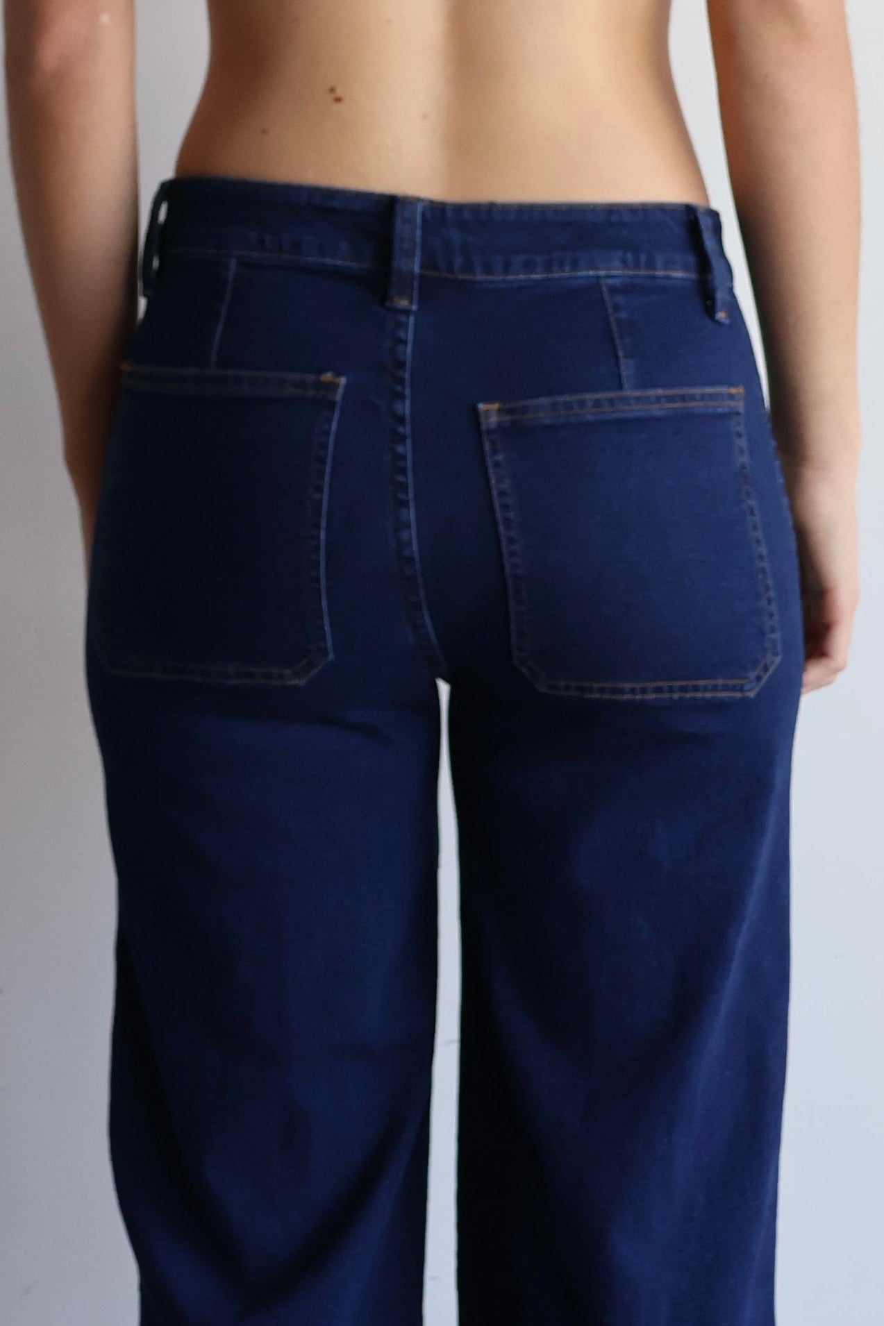 Jeans the one
