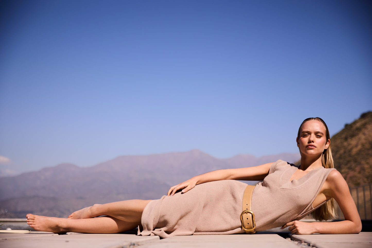 Vestido tejido beige