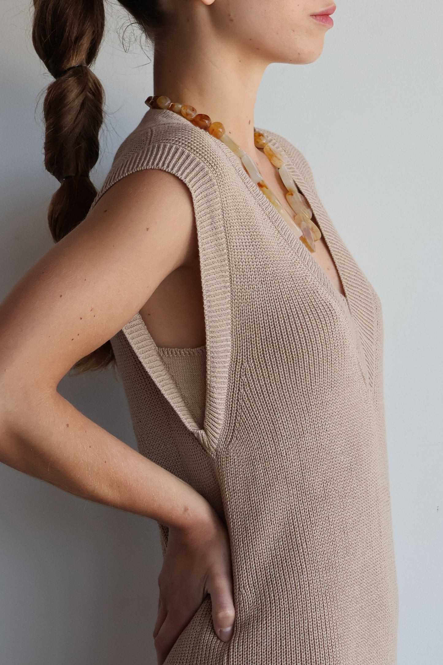 Vestido tejido beige